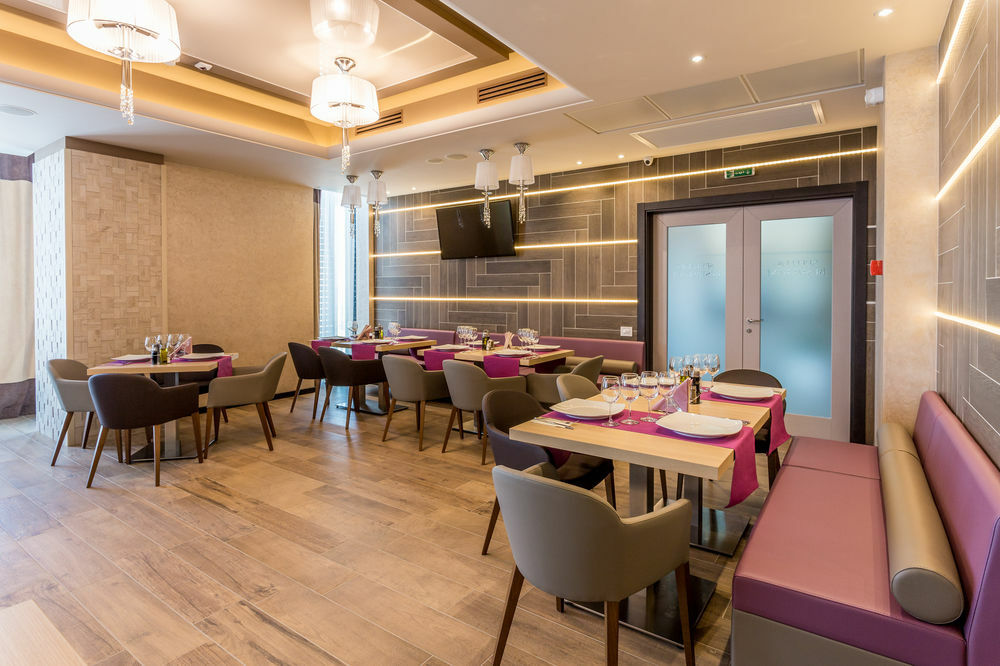 Splendid Conference & - Adults Only Mamaia
